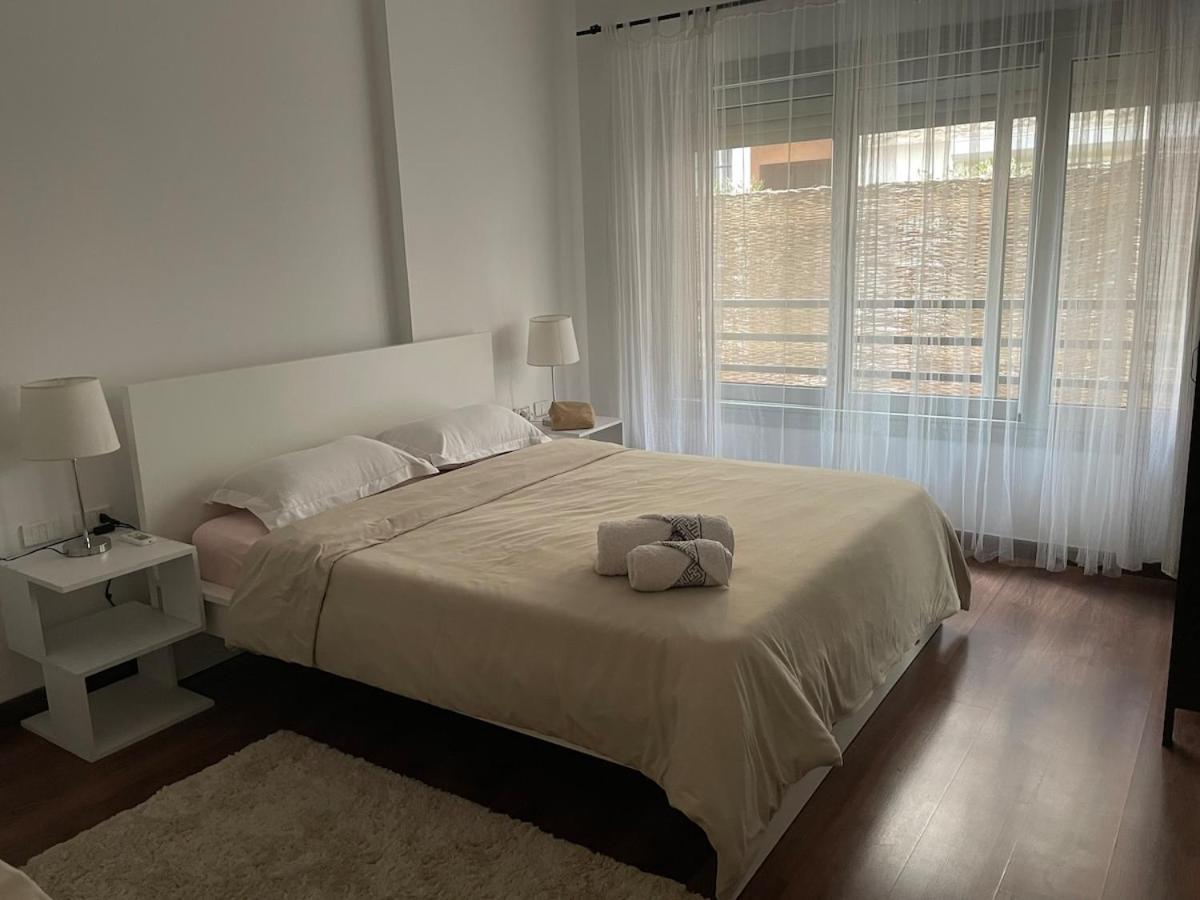 Mirage Gated Community-1br Apt-pool-parking-wifi